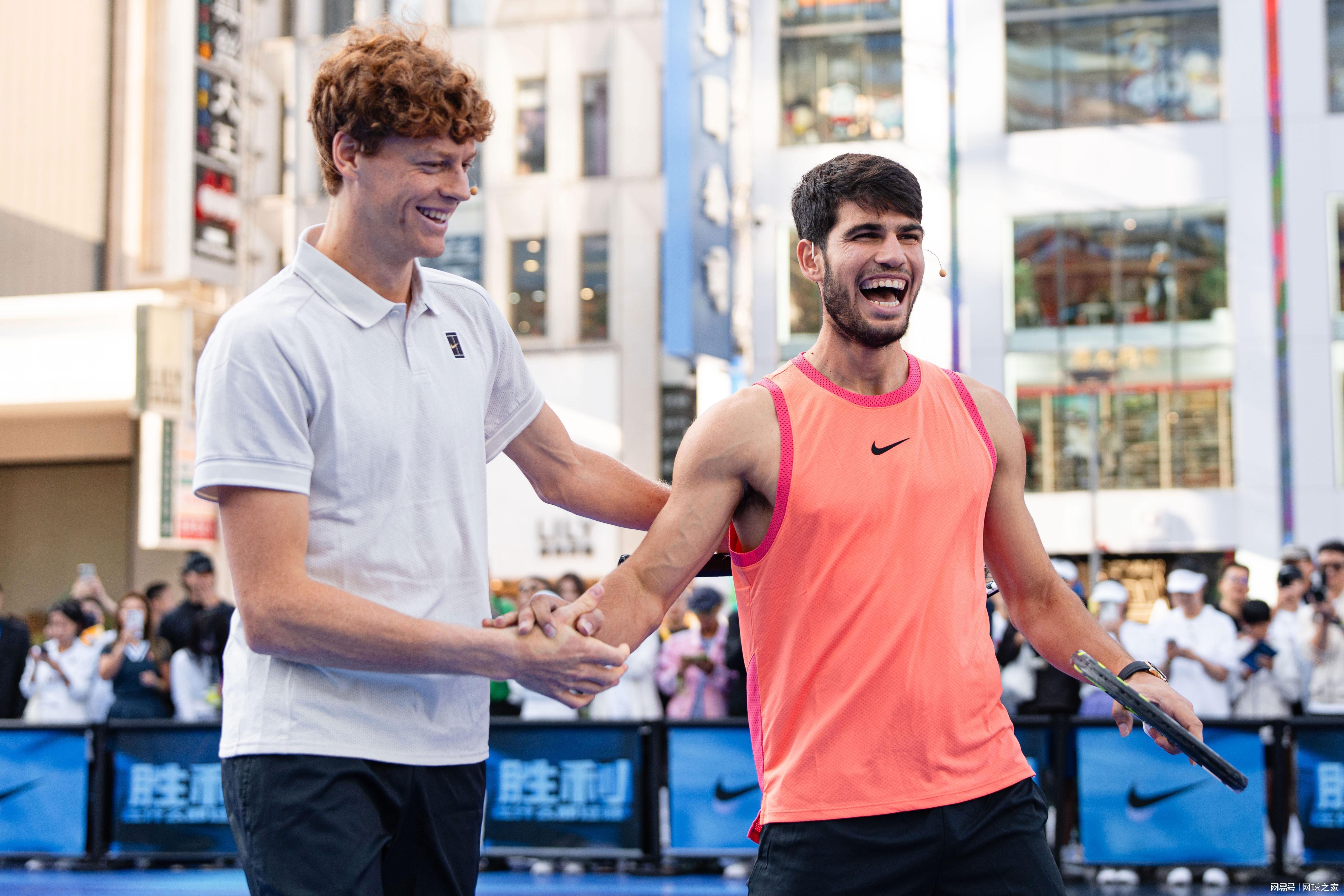 S15下注网站-阿卡和辛纳今日从韩国开工，两位网坛大佬却因00后双子星吵了起来