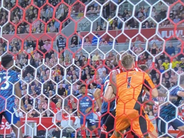 英雄联盟竞猜-进攻无章+防线低幼失误 阿森纳开门黑恐接三连败？