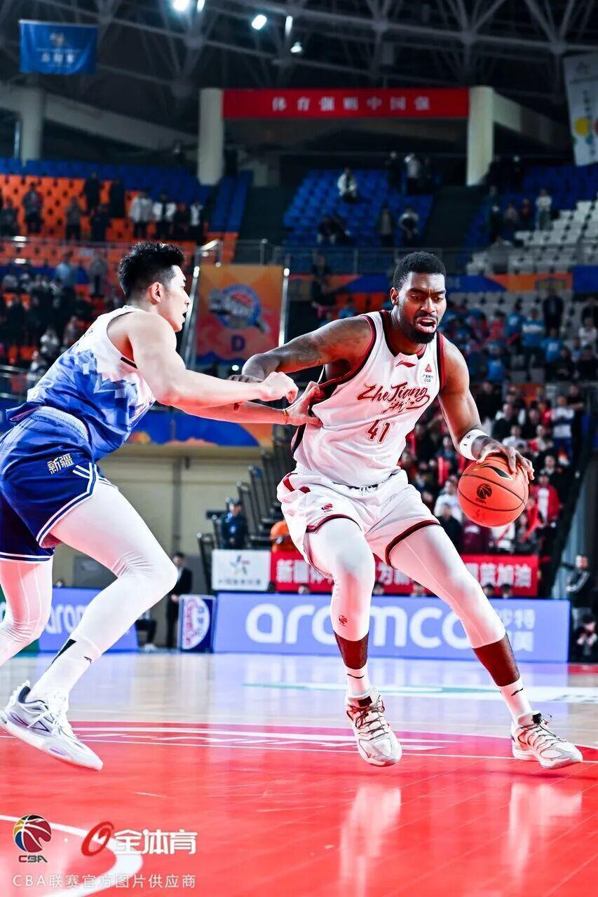 lol下注网站-【CBA联赛】第二十三轮｜第一阶段收官，浙江稠州金租61-59胜新疆伊力特！