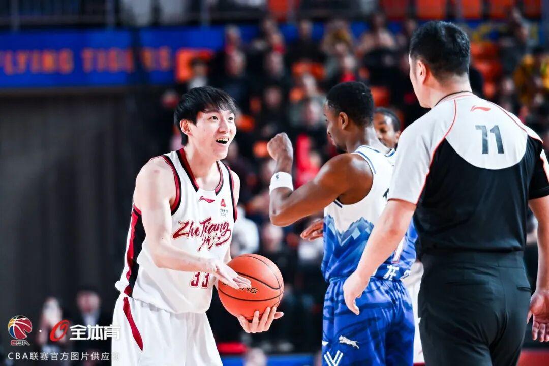 lol下注网站-【CBA联赛】第二十三轮｜第一阶段收官，浙江稠州金租61-59胜新疆伊力特！