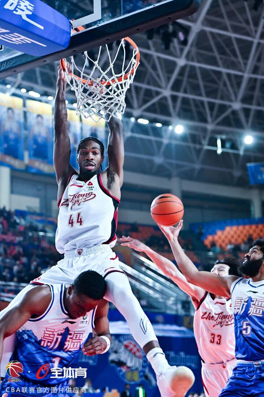 lol下注网站-【CBA联赛】第二十三轮｜第一阶段收官，浙江稠州金租61-59胜新疆伊力特！
