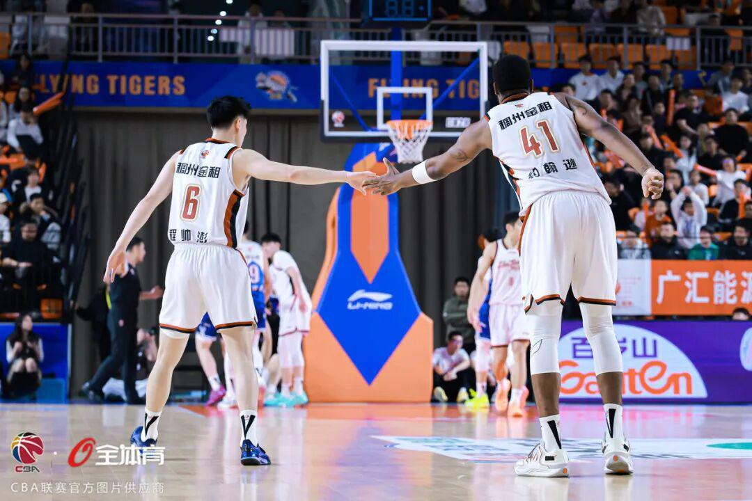 lol下注网站-【CBA联赛】第二十三轮｜第一阶段收官，浙江稠州金租61-59胜新疆伊力特！