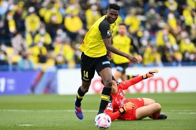 LOL英雄联盟下注平台-Made In CSL②中超神锋亚冠6场9球称霸射手榜