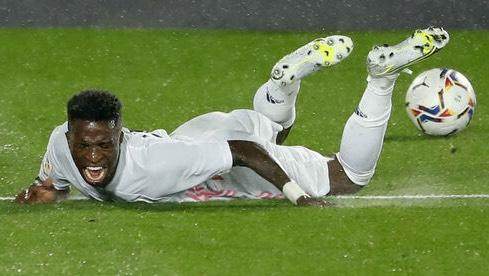 LOL英雄联盟下注平台-3轮2平丢4分…皇马油箱见底，争西甲比争欧冠还难